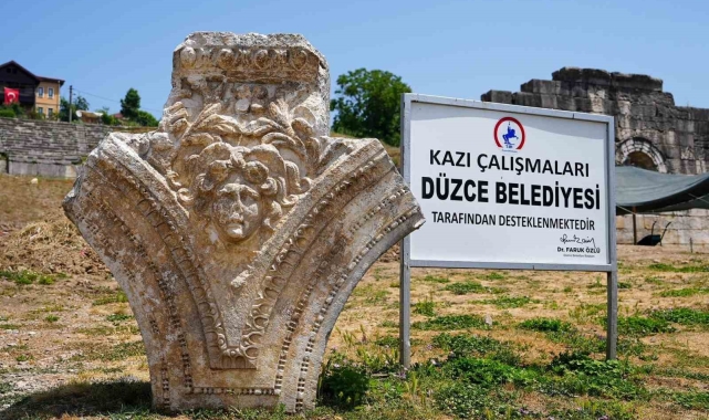 Antik kentin restorasyonu devam ediyor