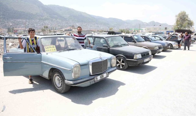 Araba pazarında sessiz bekleyiş, faiz oranları araç alım satımını vurdu
