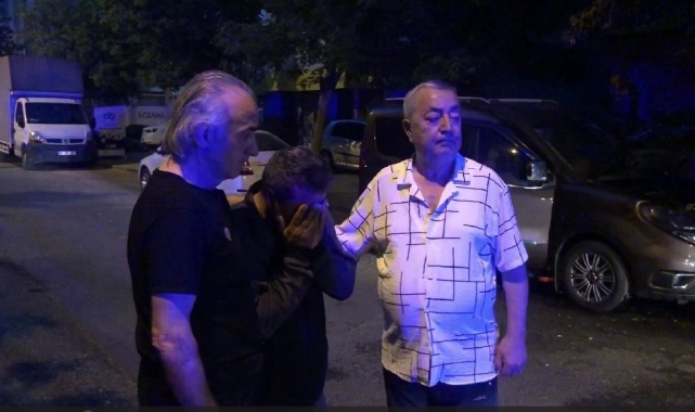 Aracı alev alev yandı, gözyaşlarına boğuldu