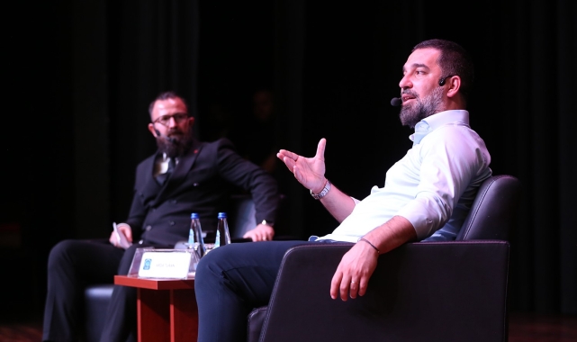 Arda Turan, PAÜ'de futbol yolculuğunu anlattı