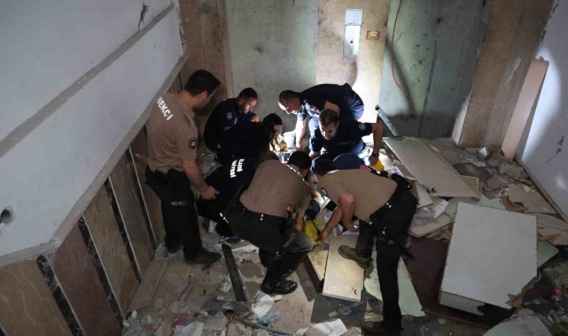 Asansör boşluğuna düşerek yaralanan şahıs hayatını kaybetti