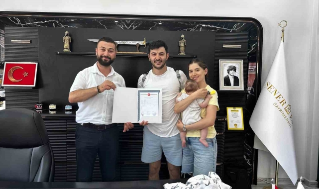 Atlas bebek Sındırgı'dan tapusunu aldı