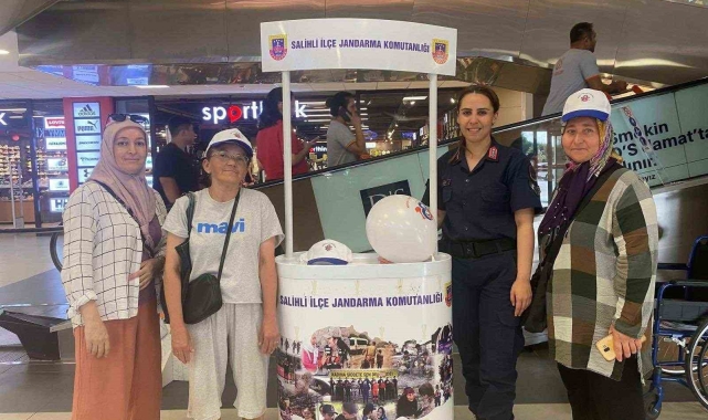 AVM'de KADES uygulaması tanıtımı
