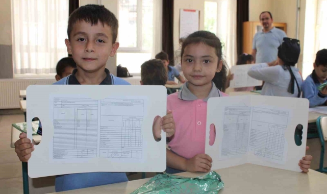 Aydın'da 199 bin 181 öğrenci karne aldı