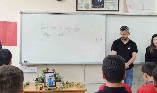 Ayşe öğretmen gözyaşları arasında memleketine uğurlandı