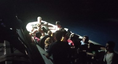 Ayvacık açıklarında 27 kaçak göçmen yakalandı