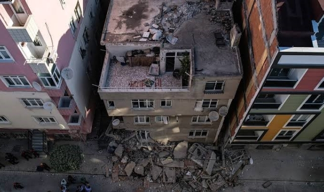 Bahçelievler'de çöken binaya ilişkin soruşturma başlatıldı