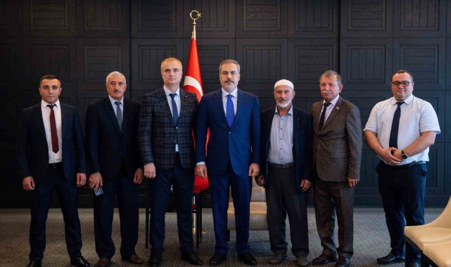 Bakan Fidan, Ahıska Türklerinin temsilcilerini kabul etti