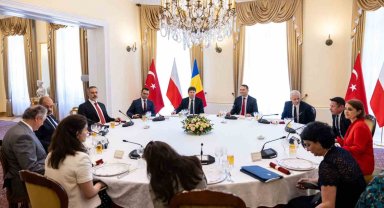Bakan Fidan, Türkiye-Polonya-Romanya Üçlü İşbirliği Süreci Dışişleri Bakanları Toplantısı'na katıldı