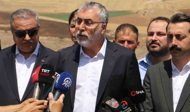 Bakan Işıkhan: "Olayın ilk çıktığı andan itibaren kıymetli valim de ifade etti. Devletin tüm kurumlarıyla birlikte yangına müdahale edilmeye çalışıldı"