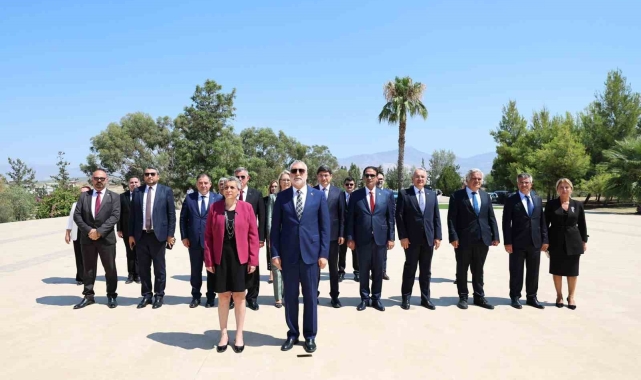 Bakan Işıkhan: "Şahsi Temsilci'nin görev süresinin sonunda tarafsız bir değerlendirme yapmasını bekliyoruz"