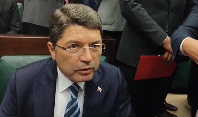 Bakan Tunç: " Bağımsız yargının kararını bekleyelim"