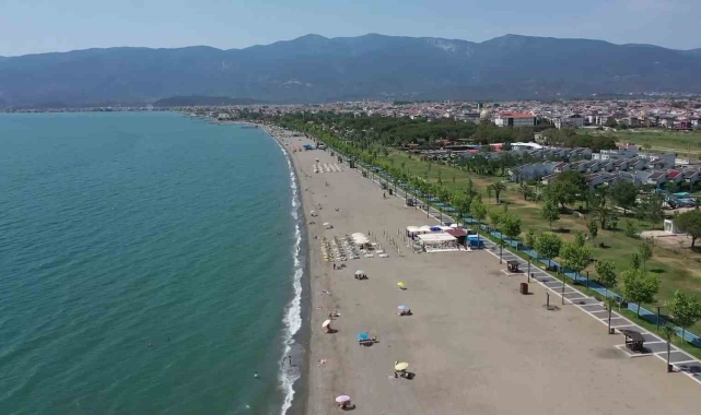 Balıkesir'de mavi bayraklı plajlar 9 günlük bayram ve yaz tatiline hazırlanıyor