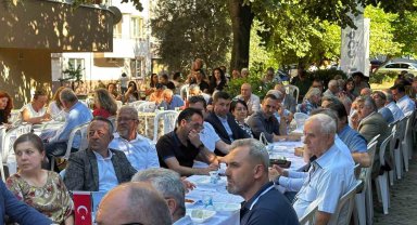 Balkan Türkleri bayramlaşma töreninde bir araya geldi