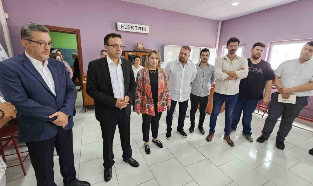 Bandırma Ticaret Odası'ndan meslek lisesine otomasyon desteği
