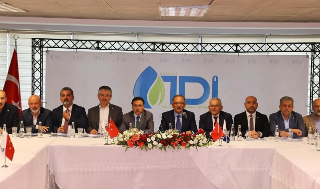 Başkan Büyükkılıç; Jeotermal Kaynaklı Tarıma Dayalı İhtisas OSB Tanıtım Toplantısına katıldı