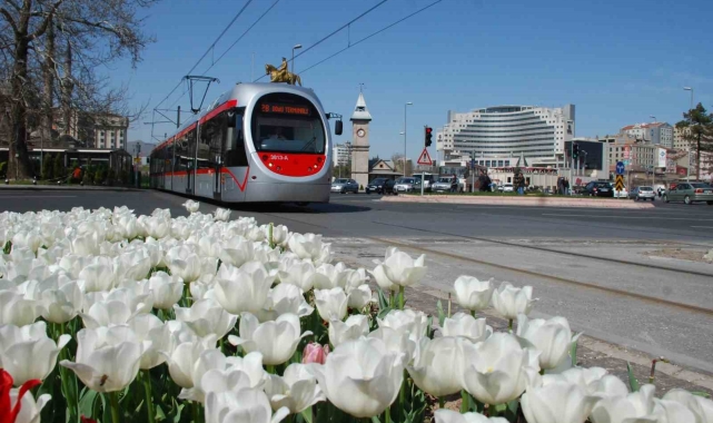 Başkan Büyükkılıç'tan ulaşımda "Gittiğin Kadar Öde" Projesi