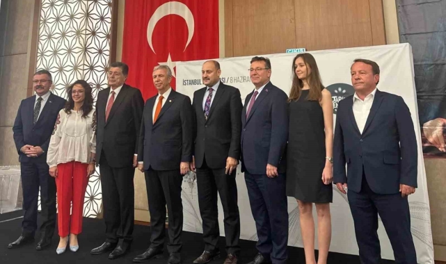 Başkan Murat Orhan Tarihi Kentler Birliği Encümen üyesi seçildi