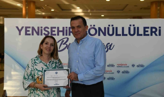 Başkan Özyiğit, gönüllülerle buluştu