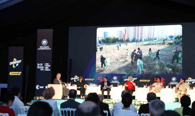 Başkan Palancıoğlu çevre ve sıfır atık çalışmalarını ÇEVREFEST'te anlattı