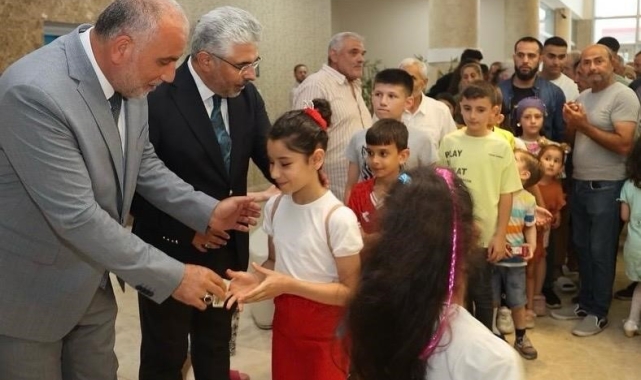 Başkan Sandıkçı: "Kurban bayramının gönül coğrafyamızda huzur ve barışa vesile olmasını temenni ediyorum"