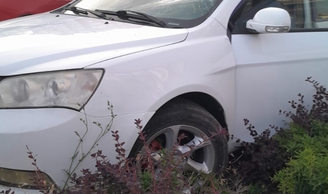 Başkent'te ehliyetsiz sürücünün çarptığı yaya yaralandı