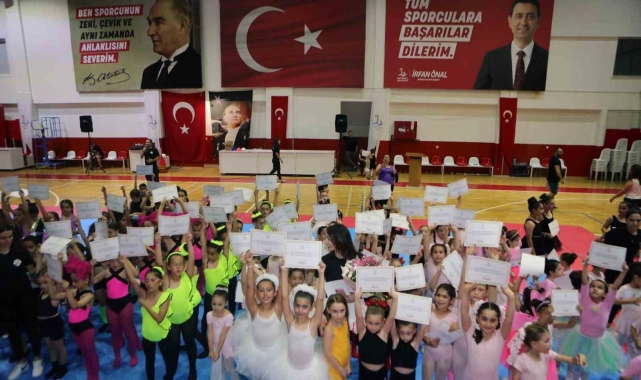 Bayraklılı jimnastik ve bale kursiyerleri büyüledi