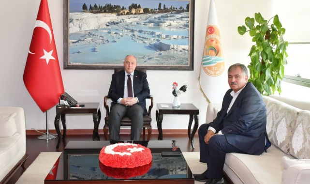 Beyağaç Belediye Başkanı Pütün'den Vali Coşkun'a ziyaret