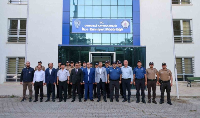 Bilecik Valisi Aygöl'den bayram ziyaretleri