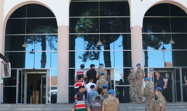 Bingöl'de zehir tacirlerine operasyon: 5 tutuklama
