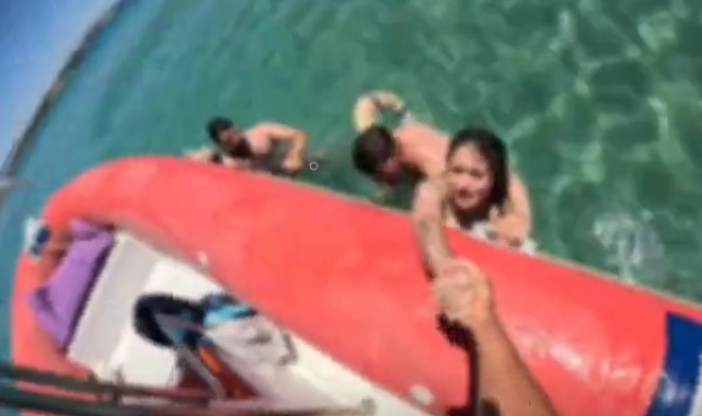 Boğulma tehlikesi geçiren kadının o anları kaydedildi