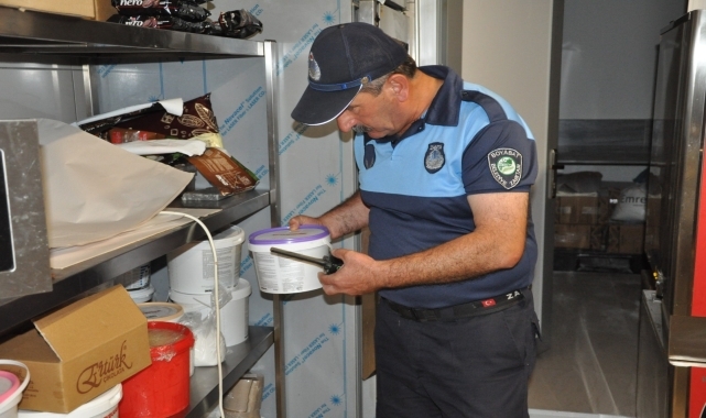 Boyabat'ta gıda kontrol ve hijyen denetimi yapıldı