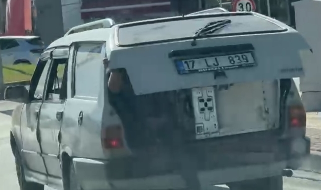 Bursa'da tehlikeli yolculuk kamerada