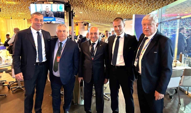 Büyükekşi, EURO 2024 açılışı öncesi FIFA ve UEFA Başkanları ile bir araya geldi