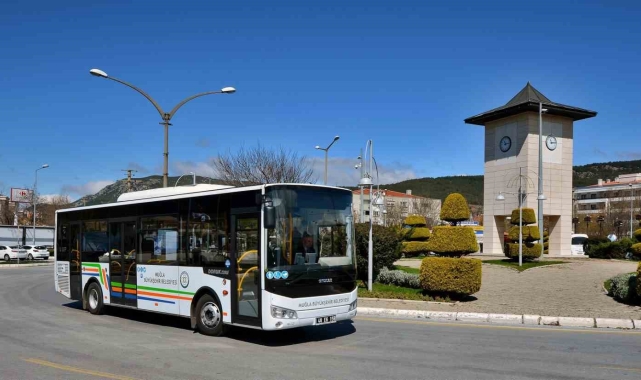 Büyükşehir Belediyesi'nden 60 yaş üstü vatandaşlara ulaşımda indirim