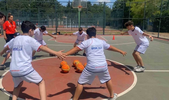 Büyükşehrin Yaz Spor Okulları'ndan Kayserililer çok memnun