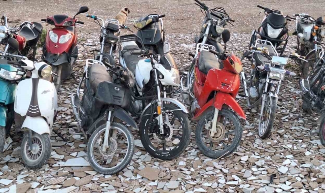 Çalıntı 14 motosiklet bulundu, 10 şüpheli yakalandı