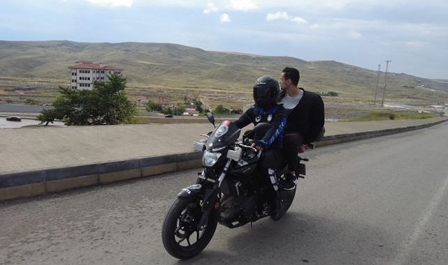 Çankırı'da sınava geç kalan öğrencilerin yardımına zabıta ekipleri yetişti