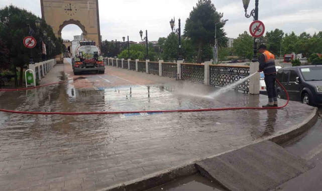 Çarşamba'da temizlik çalışması