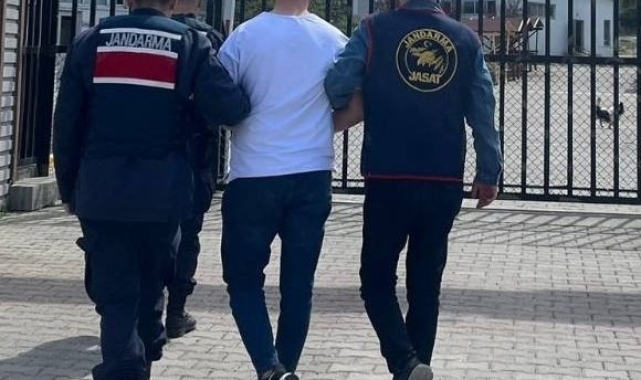 Çocuğa istismar suçundan aranan şahıs yakalandı