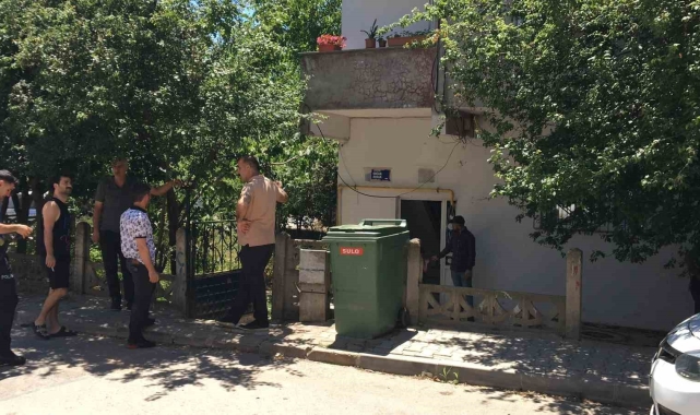 Çocuklar için bir araya geldiği eşini bayram günü bıçaklayarak kurşun yağdırdı