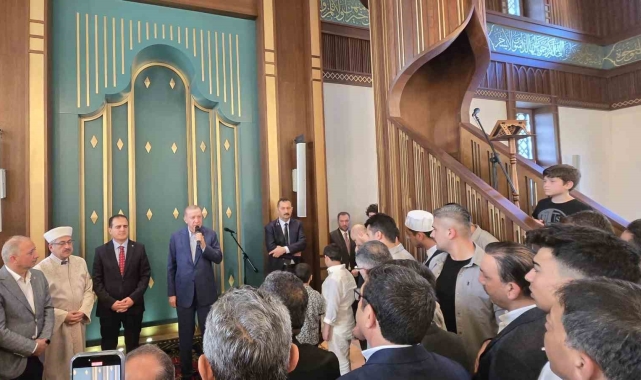 Cumhurbaşkanı Erdoğan bayram namazını Muğla'da kıldı