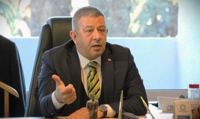 Demokratik Sağlık-Sen'den, yetkili memur ve işçi sendikalarına tepki