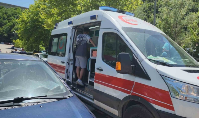 Denizde boğulma tehlikesi geçiren 10 yaşındaki kız çocuğu ekipleri harekete geçirdi