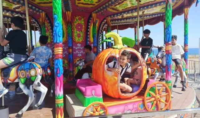 Didim'de "Engel tanımayanlar" Lunaparkta eğlendi