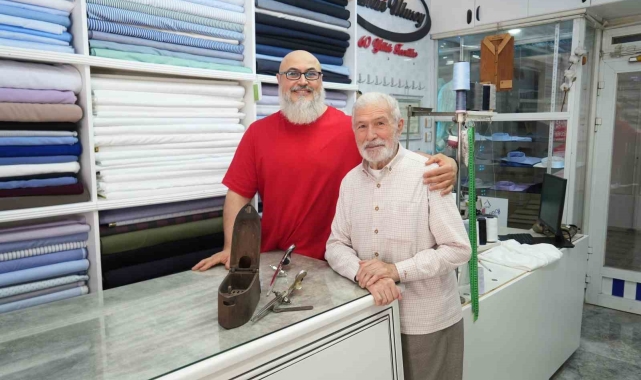 Dikiş makinası başında 81 yıl geçirdi
