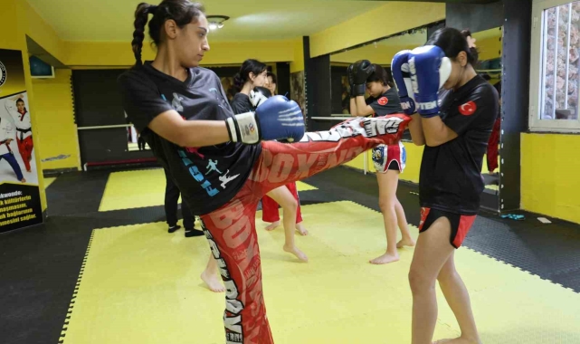 Diyarbakırlı sporcular, katıldıkları turnuvalarda 34 madalya elde etti