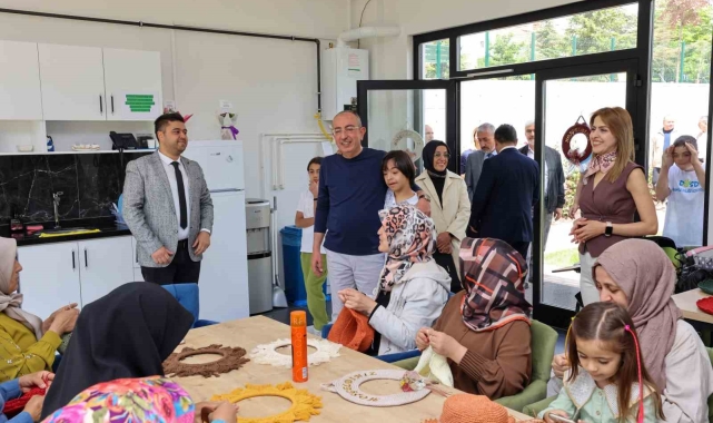 DOSD Meram'da çocuklar kadar veliler de "Özel"