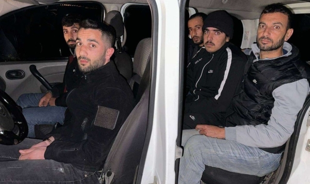 Edirne'de 23 düzensiz göçmen yakalandı
