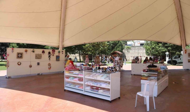 El emeği ürünler Hasbahçe&#039;de sergileniyor